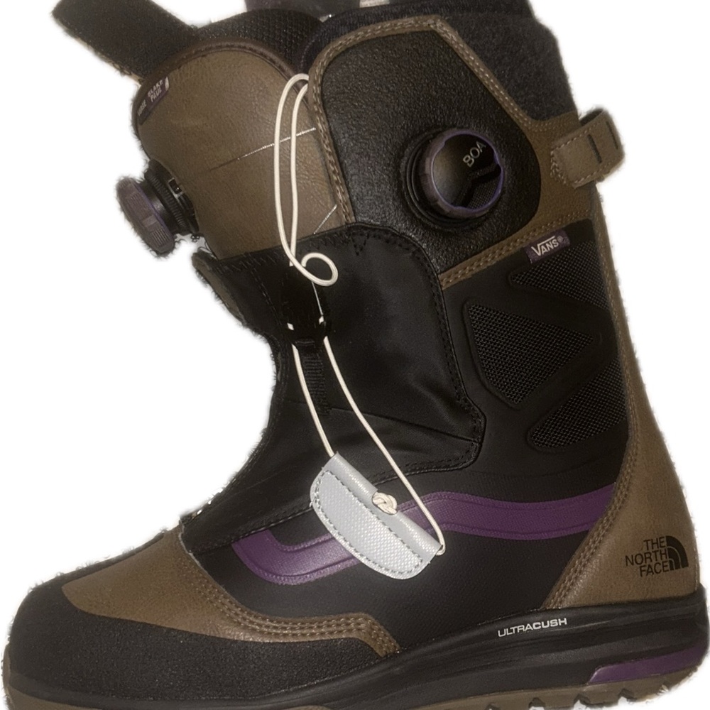The North Face Men's Black and Brown Snow Boots with Purple Highlights